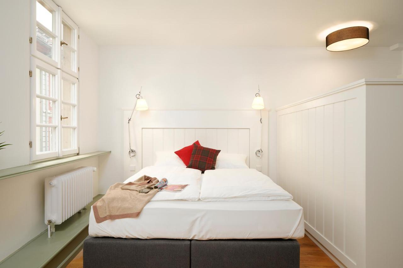 Palmbraeu Altstadt Appartments ハイデルベルク エクステリア 写真