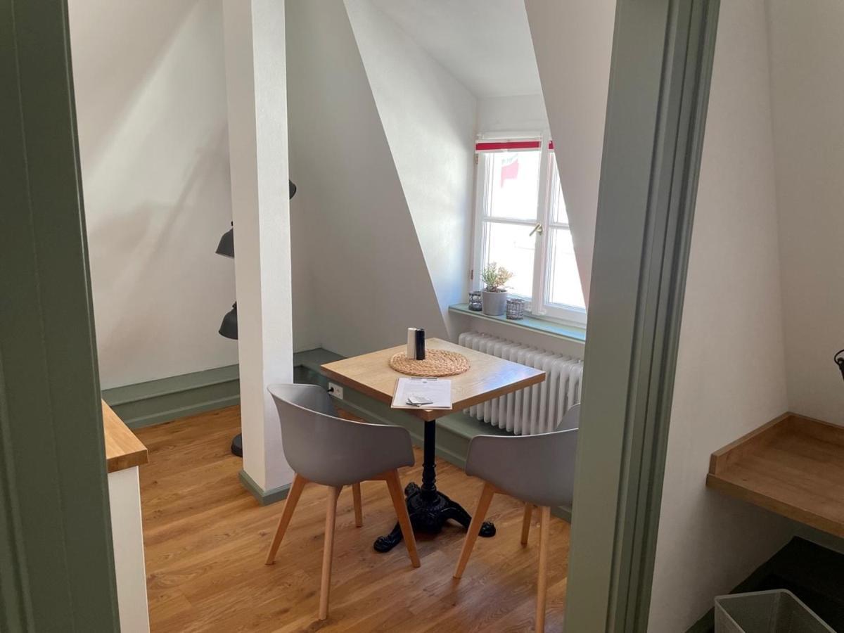 Palmbraeu Altstadt Appartments ハイデルベルク エクステリア 写真